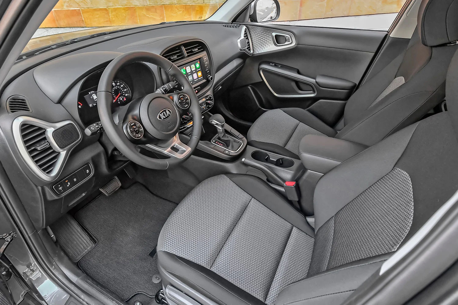 Купить новый Kia Soul Желтый АКПП 2021 ZIP4308 | Продажа новых авто в в  Подольске - Урус-Эксперт